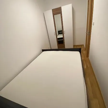 Apartment Sara *